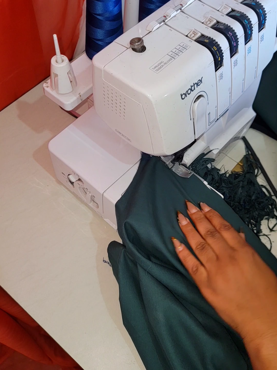 @OKENDIA COUTURE