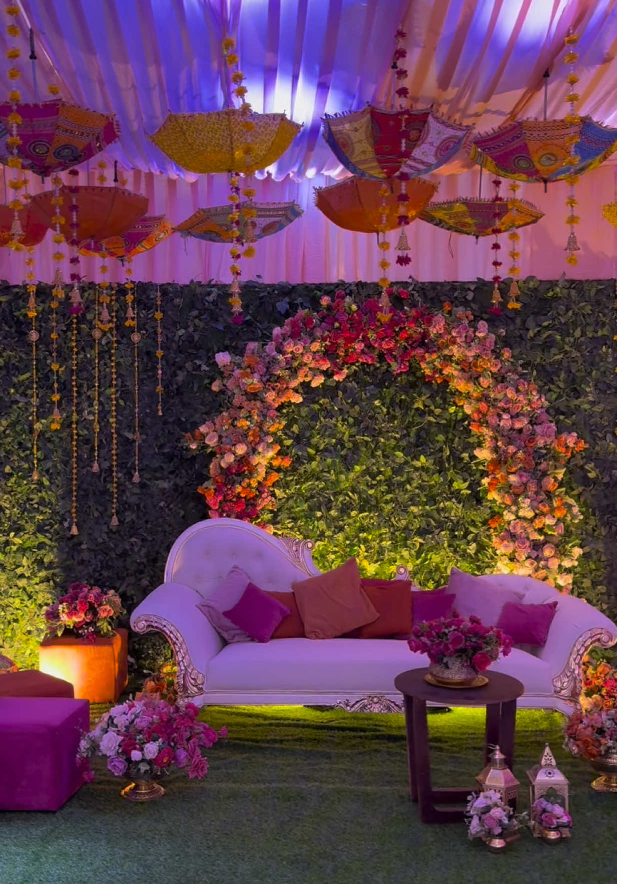 @kameliathefloraldesigner