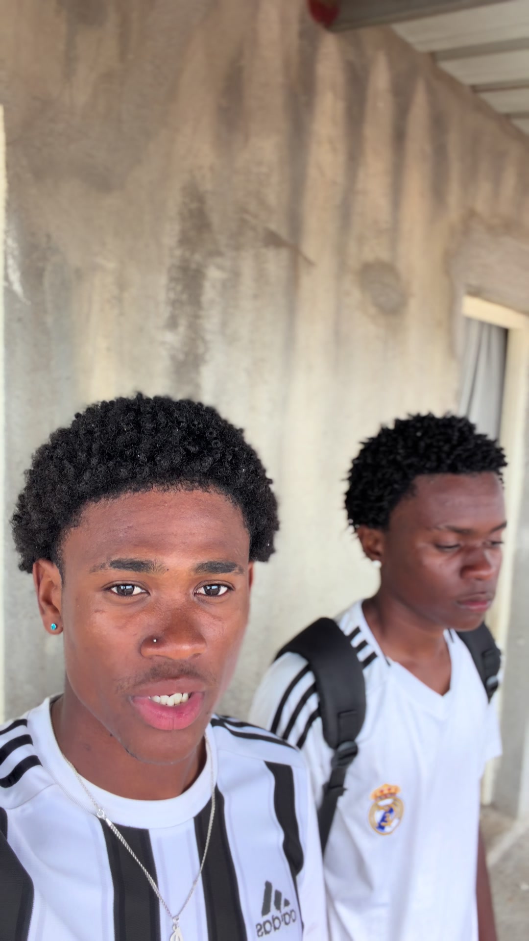 @adeh..4l🧏🏿🧠
