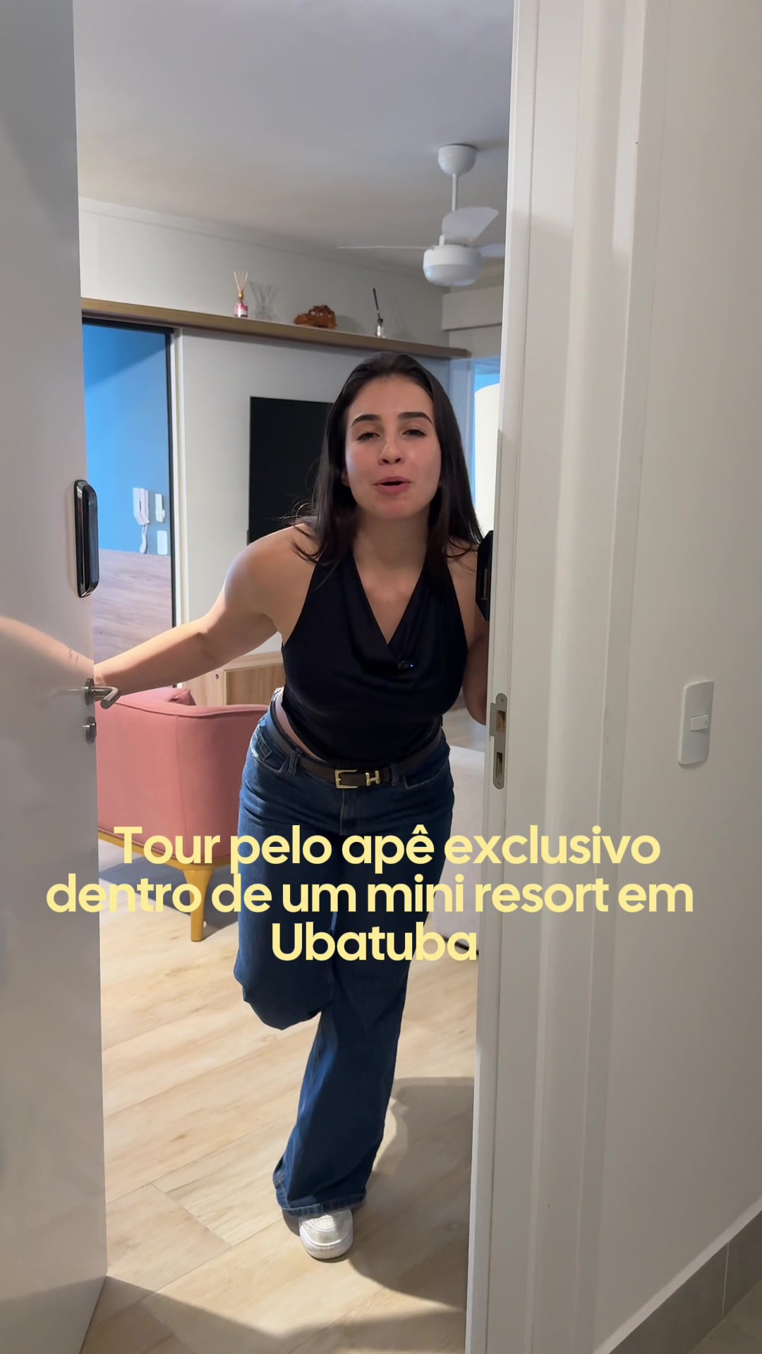 @larah_chris
