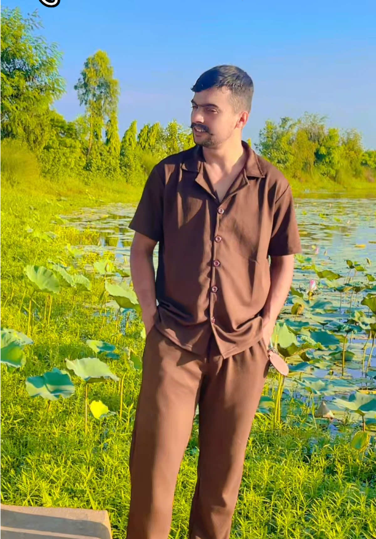 @𝕬𝖙𝖘𝖆𝖛
