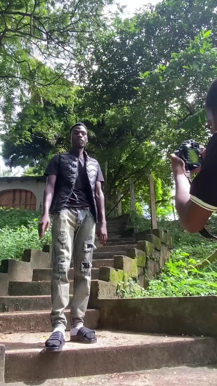 @Beezybless