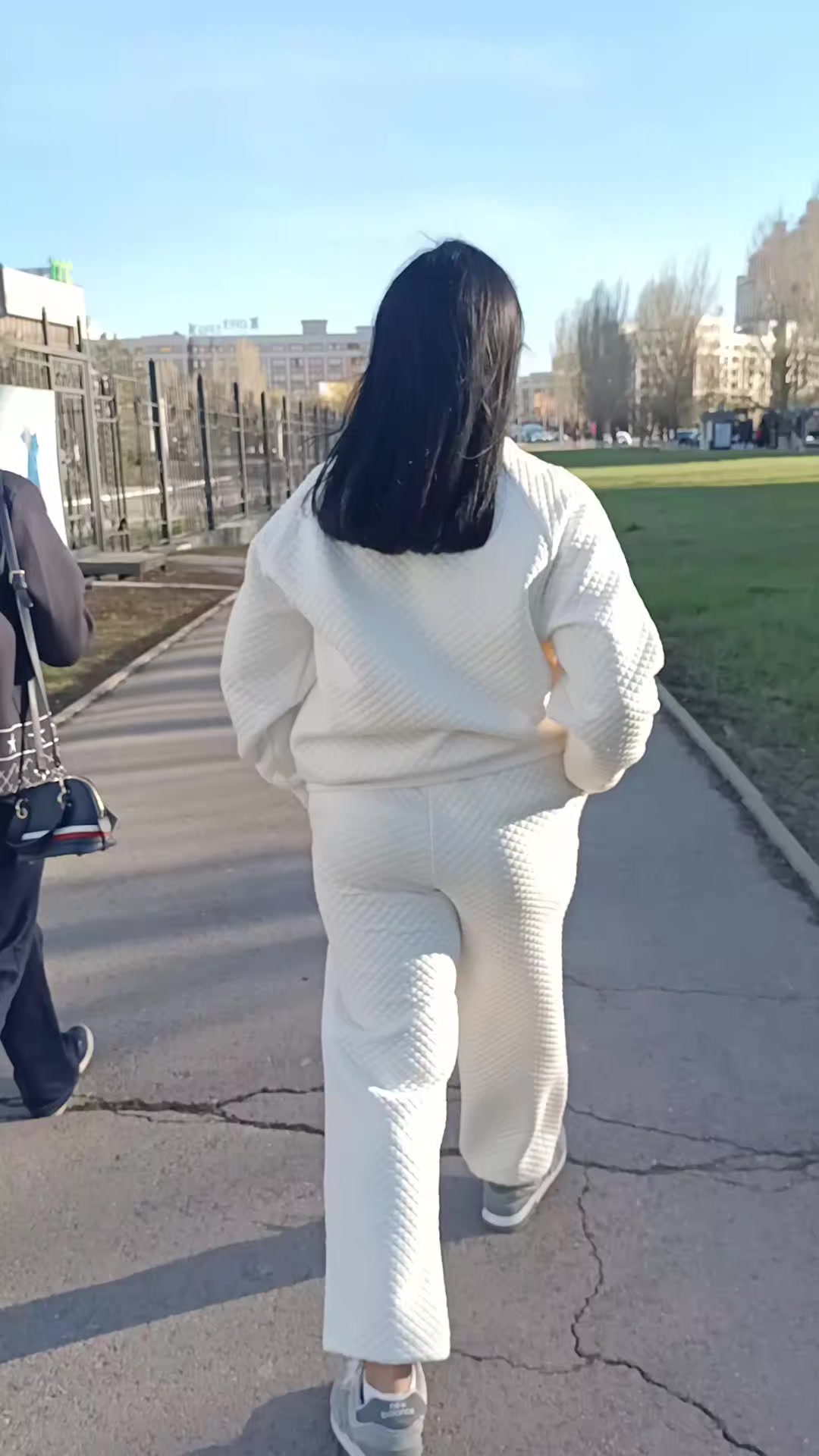 @LHYNNA