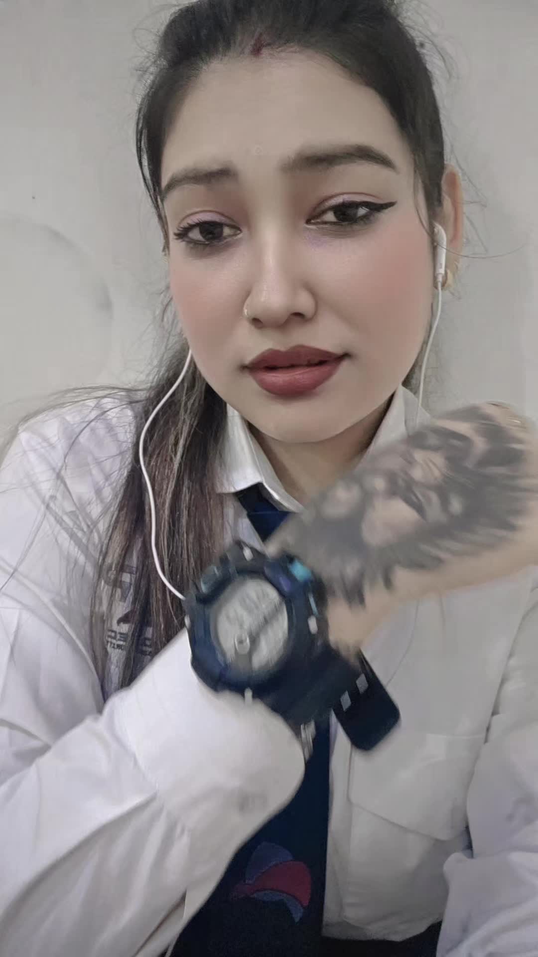 @R O Ji N Aš¼