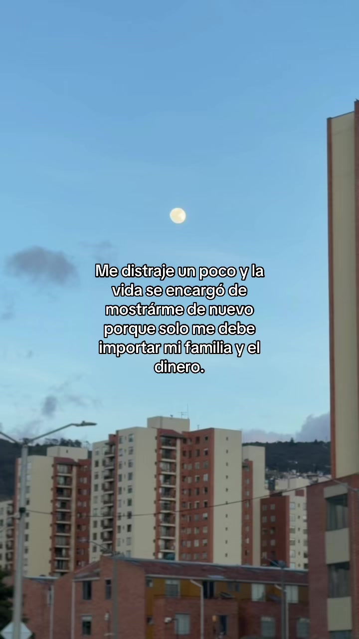@𝒟𝒶𝓃𝓃
