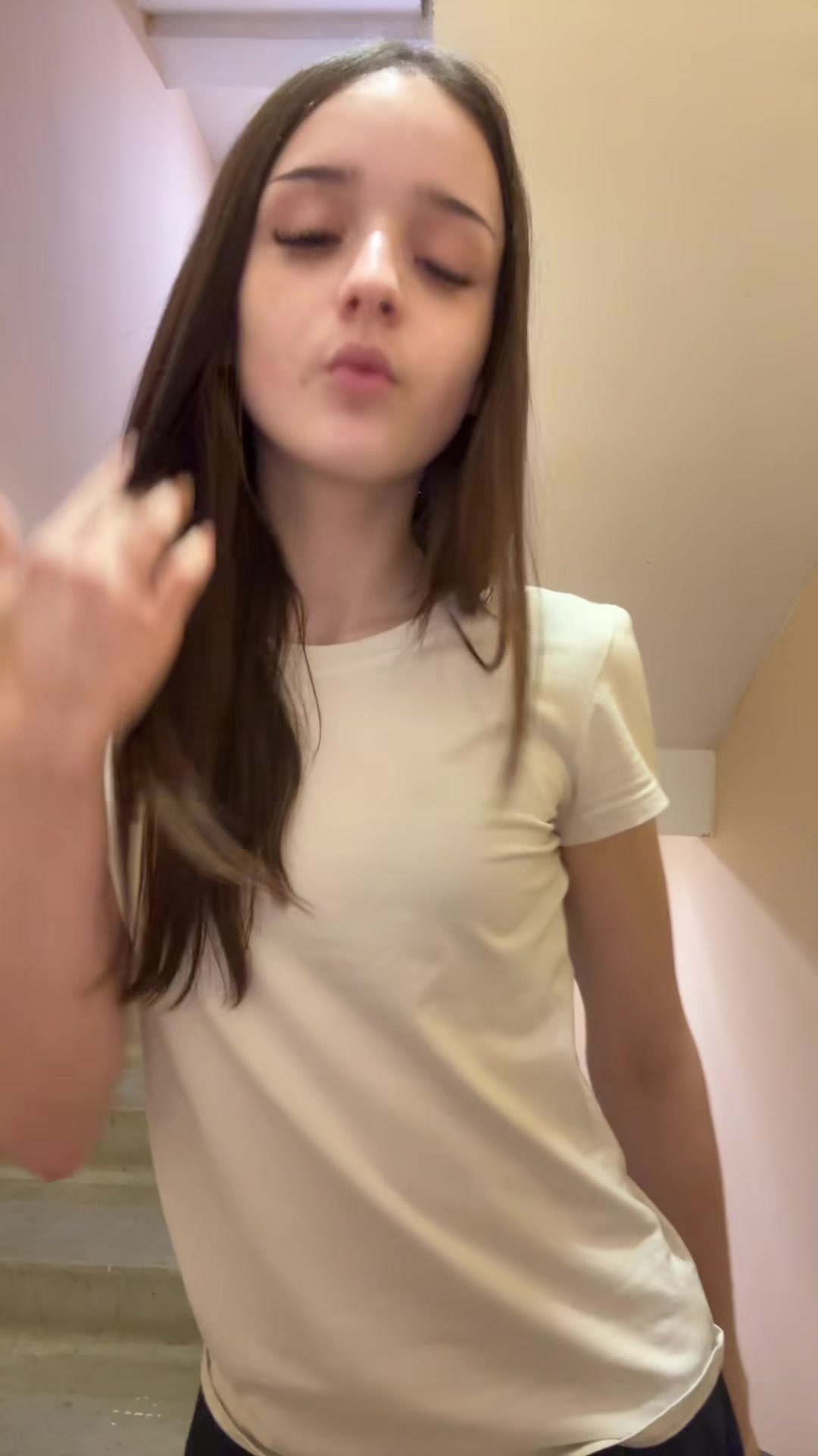 @zzzz
