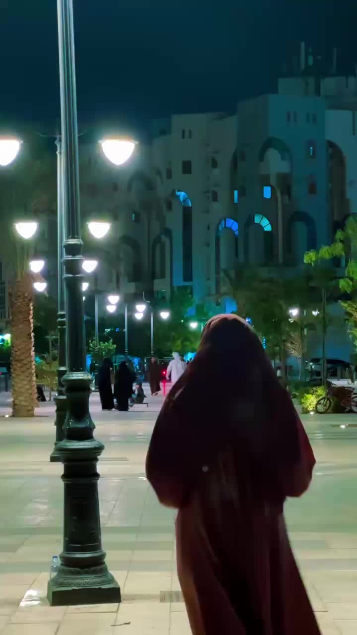 @Salina Miya