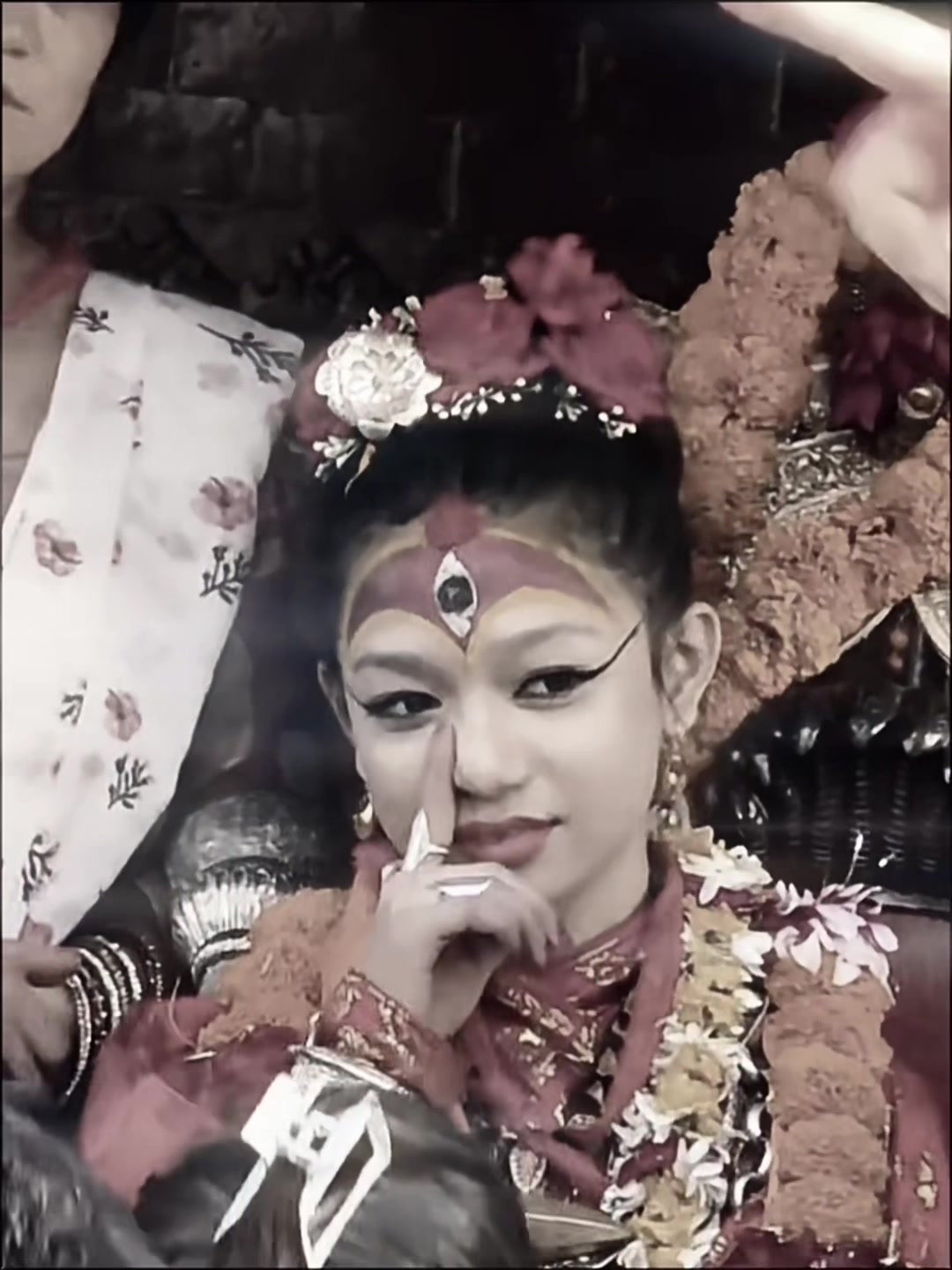 @झी नेवा पी