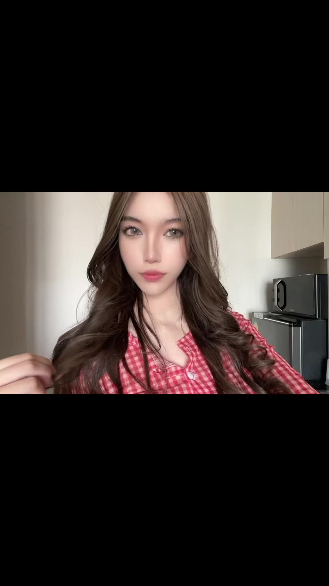 @jeenaelly