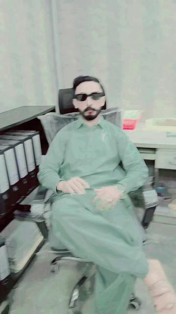 @🇵🇰 لاڈلہ راں 🇬🇧LadlaRaan🥀