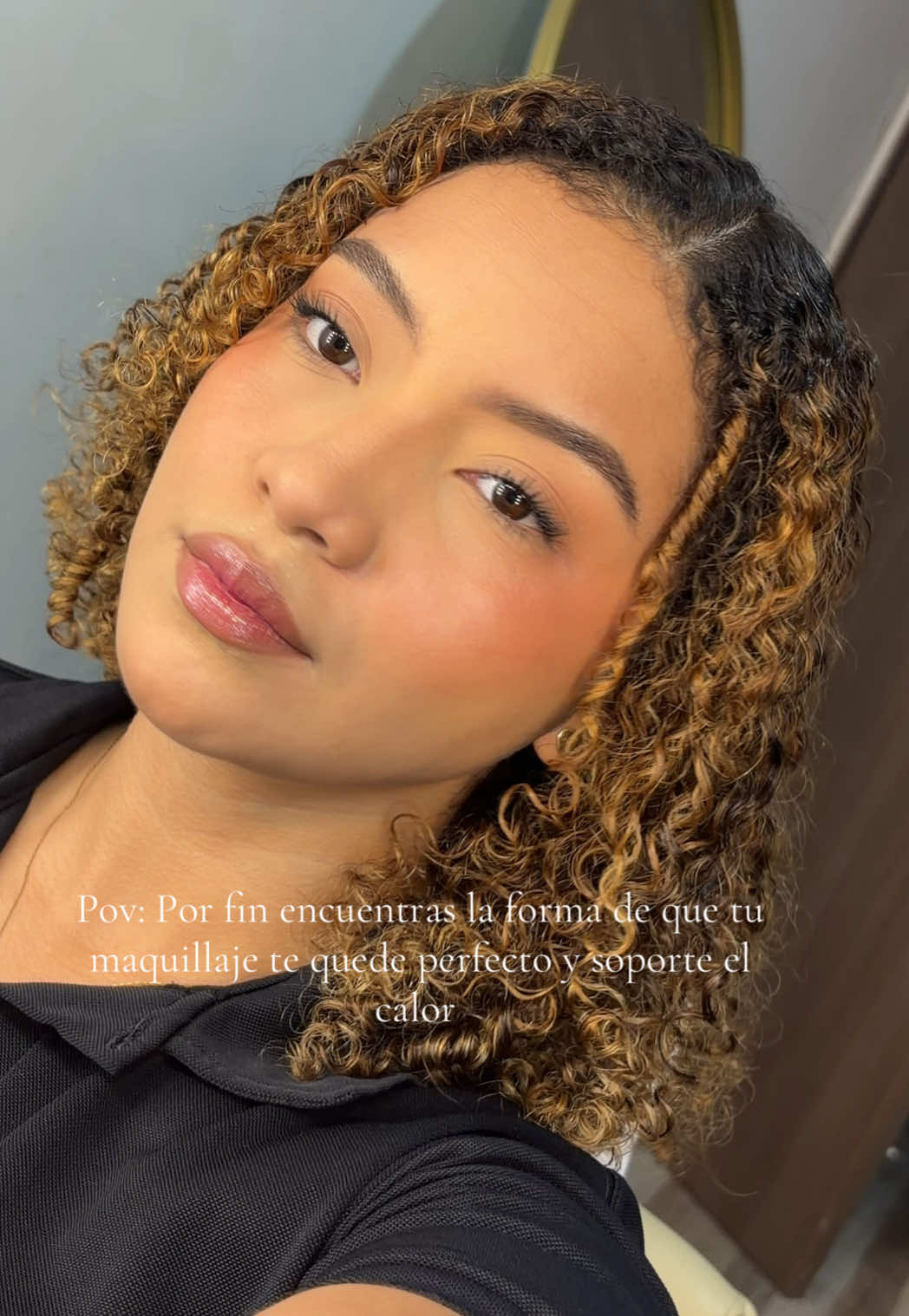 @Michell Ricardo_UGC