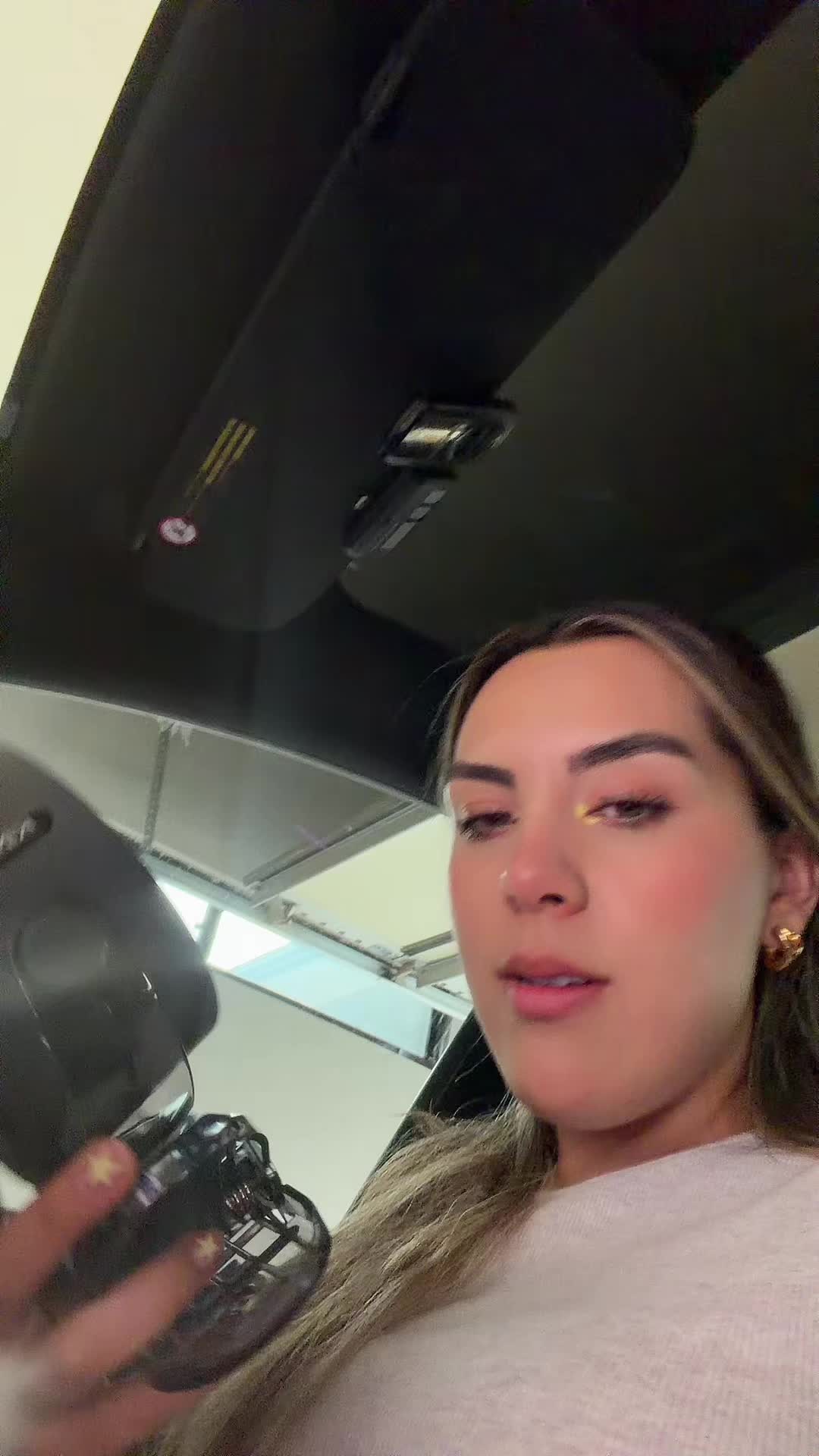 @Ana Karen