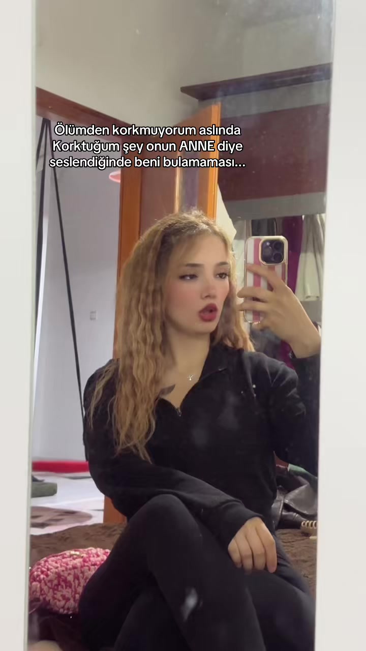 @_kızılmelek_