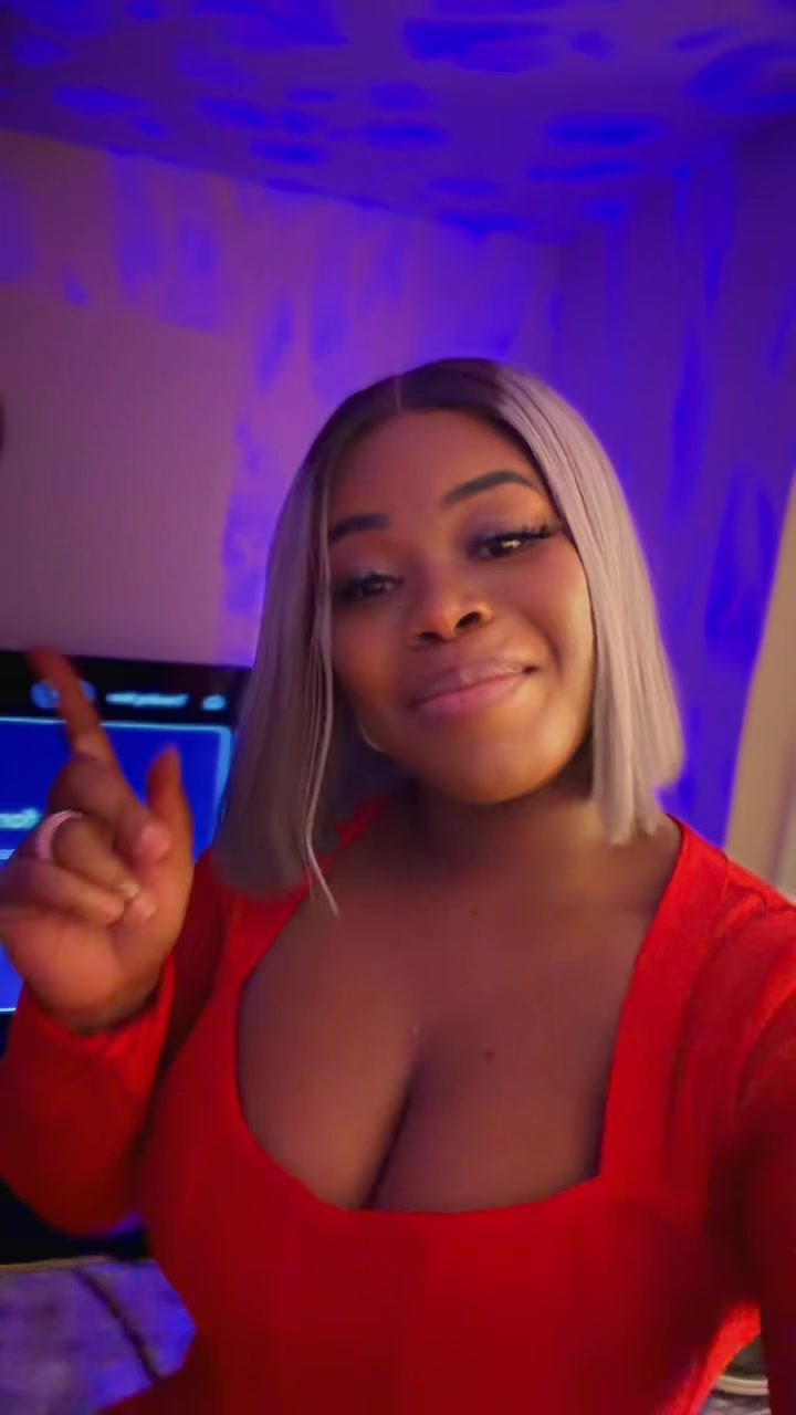 @mz_ella10