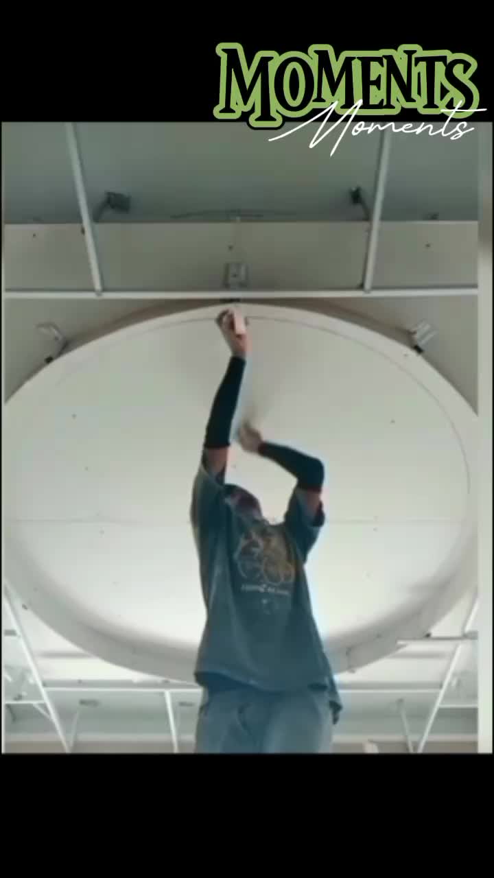 @Gombey