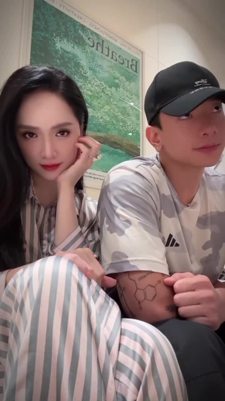 @✨️Phóng viên thường trú👑