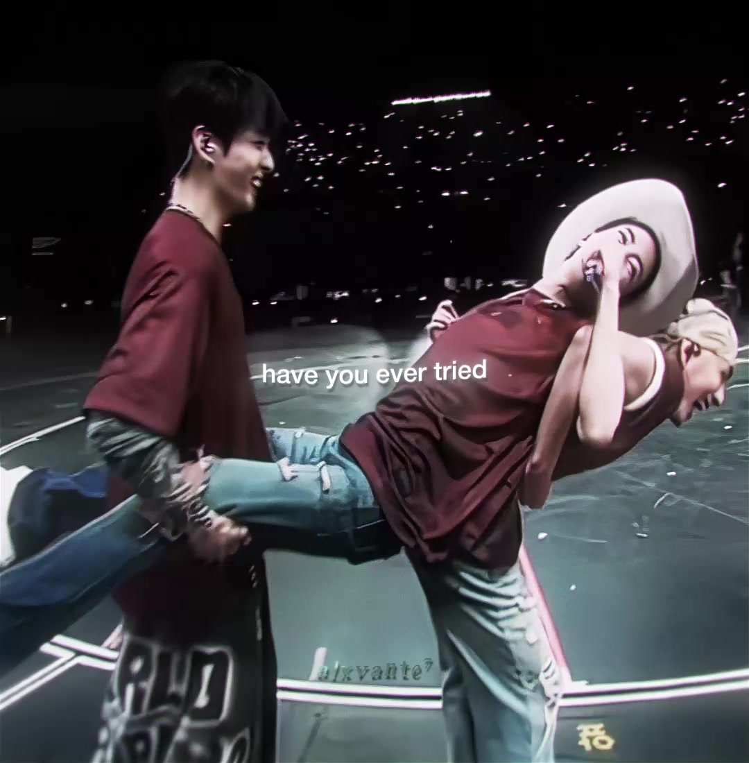 @ɴᴏᴛ ꜱᴇᴠᴇɴ ᴡɪᴛʜ ᴜꜱ⁷ SEEING BTS