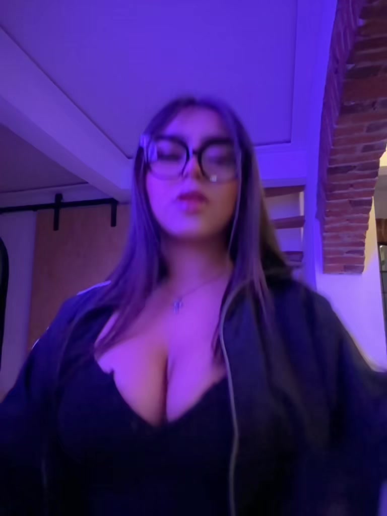 @badkabbronna_