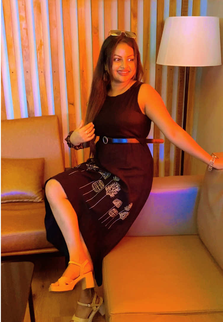 @Nisha_Mendis