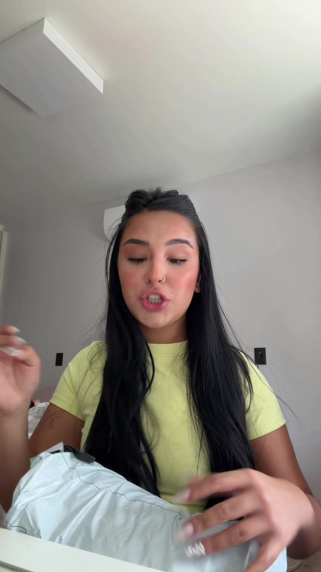 @thatafreitas