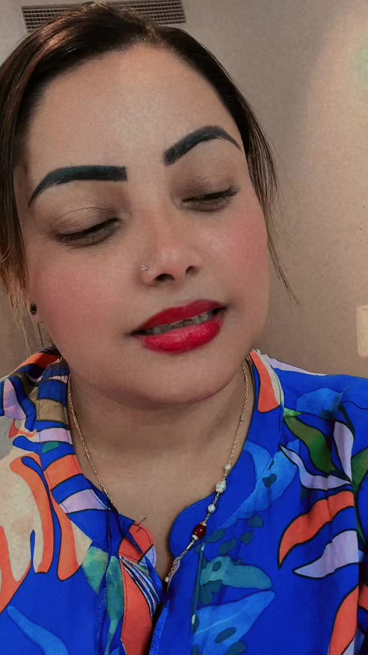 @prakriti लक्कि लेडि❤️