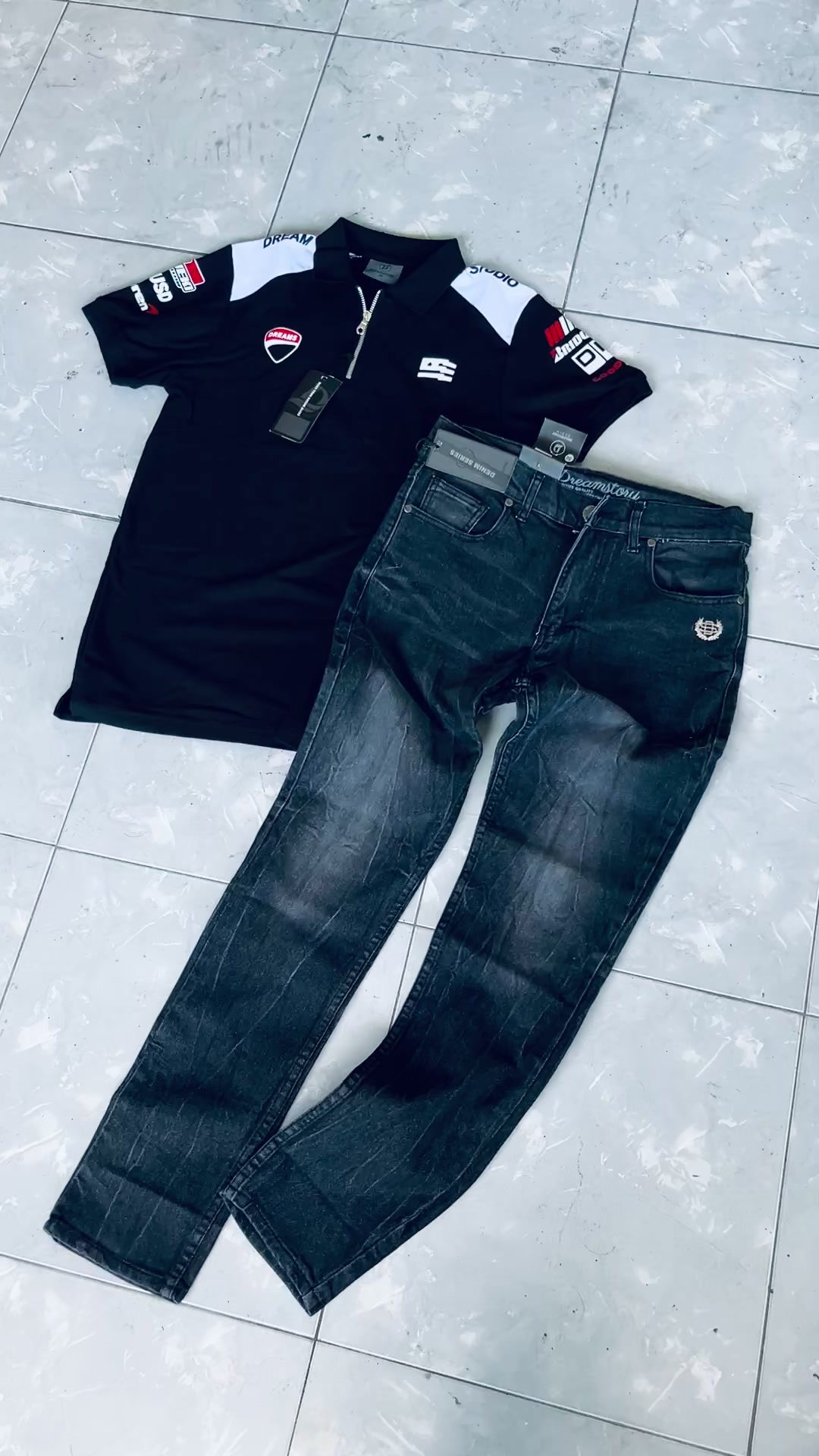 @★𐌔Ꮤ