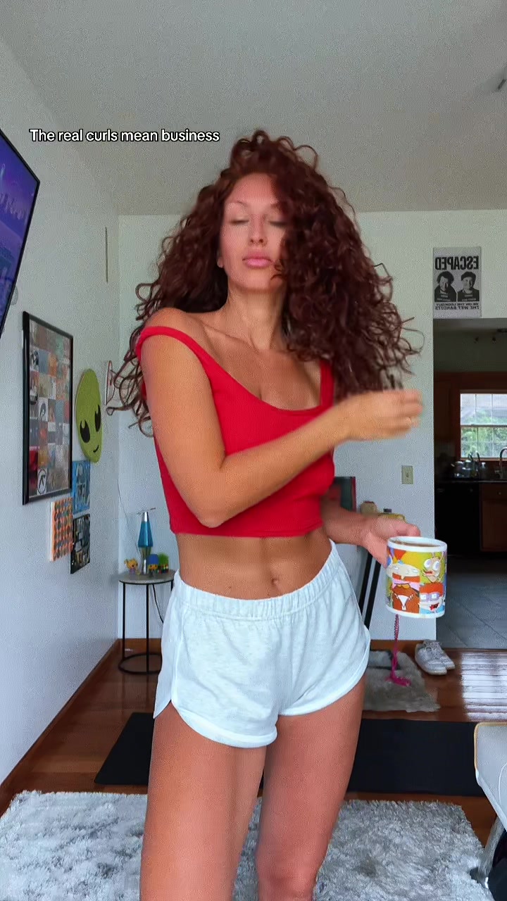 @🫠🦋That 90s Girl🦋🫠
