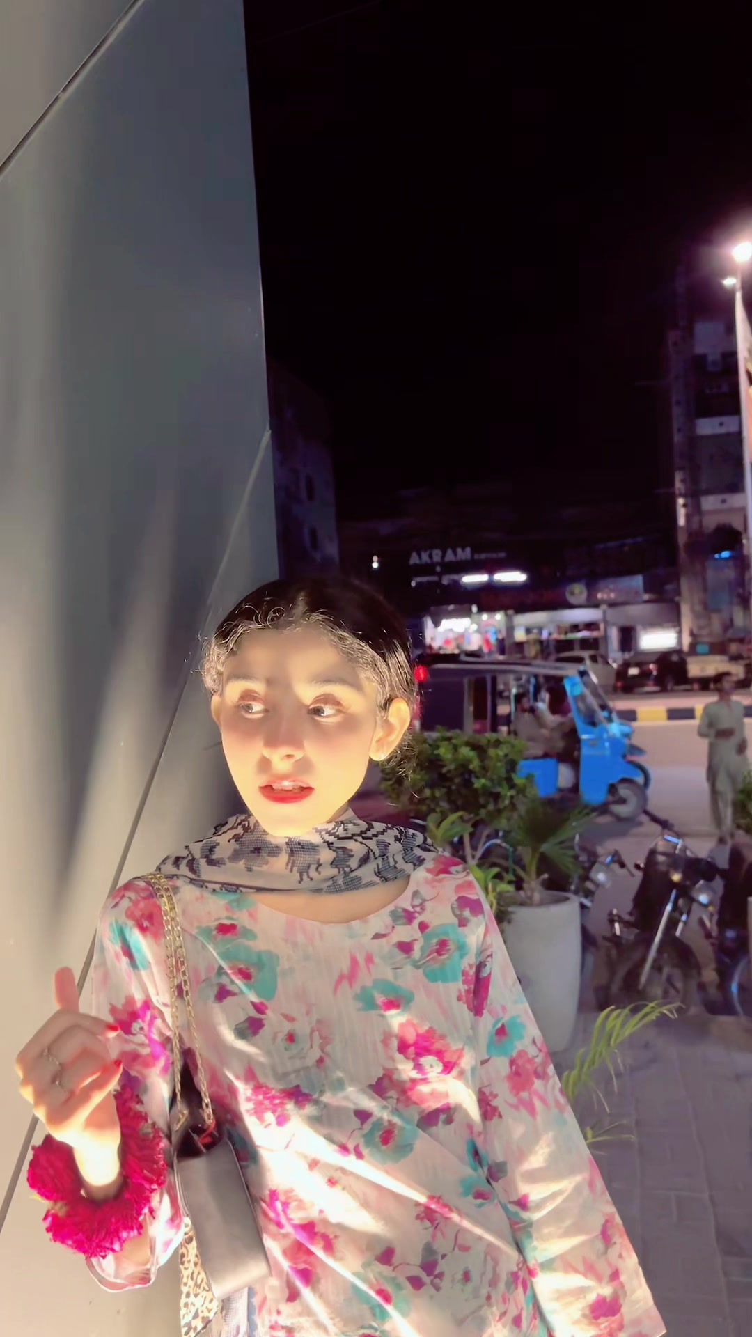 @BAHLU🧸♥️👀
