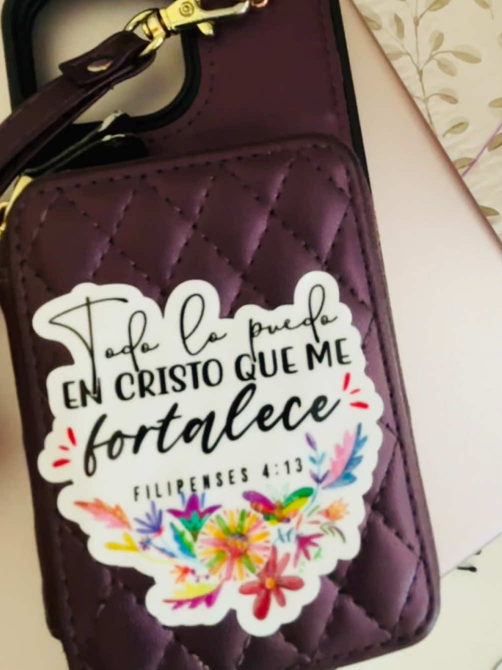 @Vanessa ✨️🦋