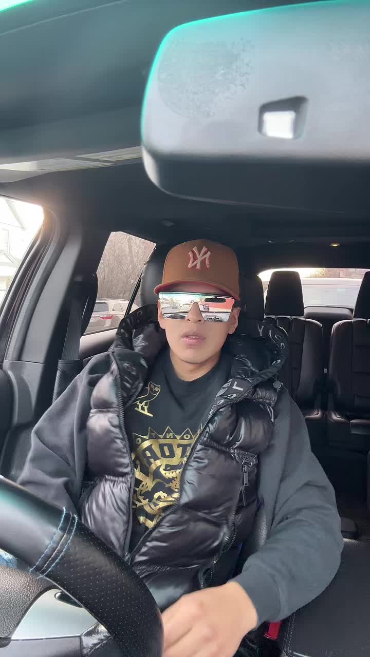 @ RUBEN&ensp;⚡️🦍