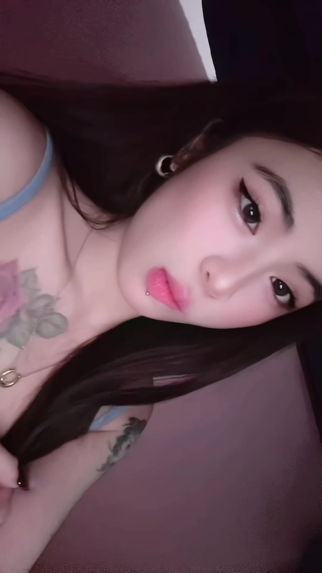 @strwberry🍓