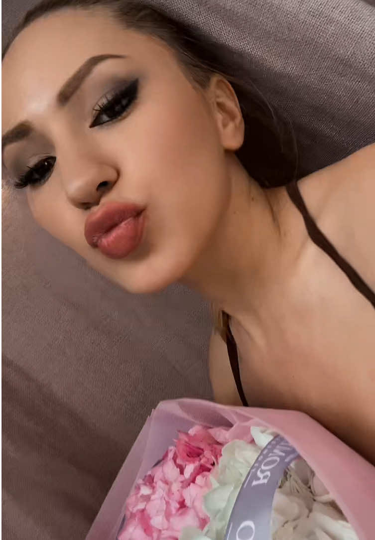 @Алиюшка 🌸