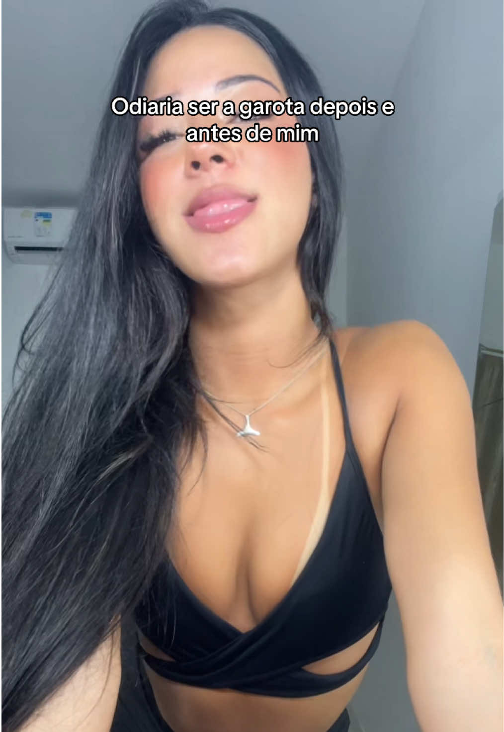 @ana_claraaa022