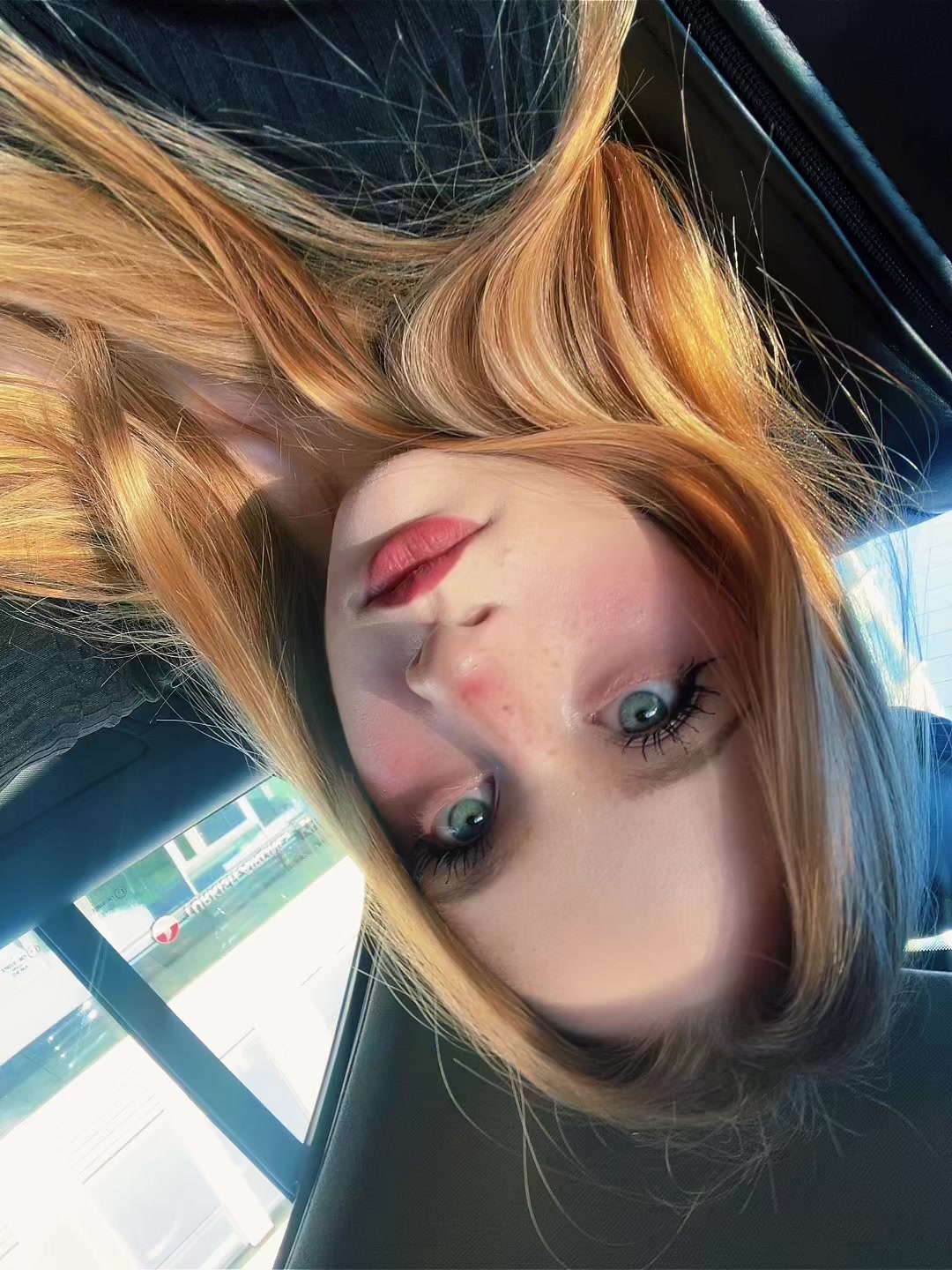 @LilyMillie