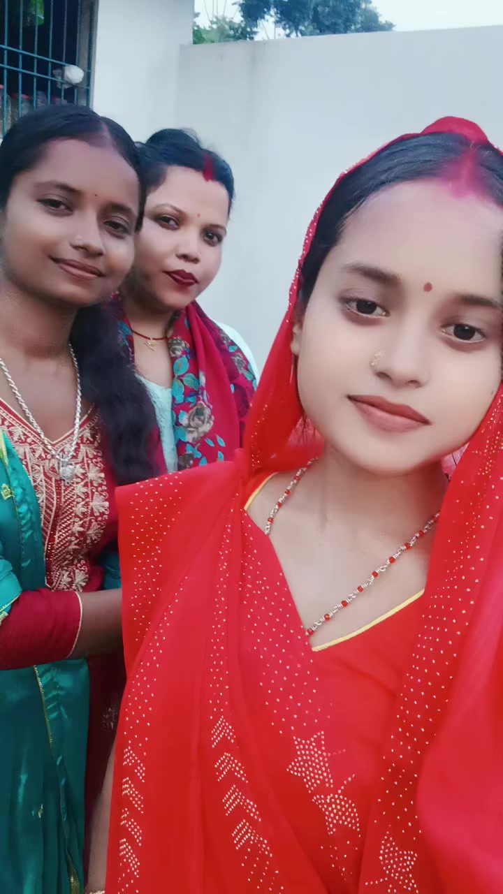@Sochindar+Hina das