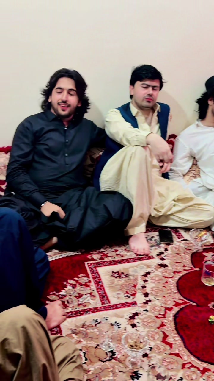 @اسد _څارګر