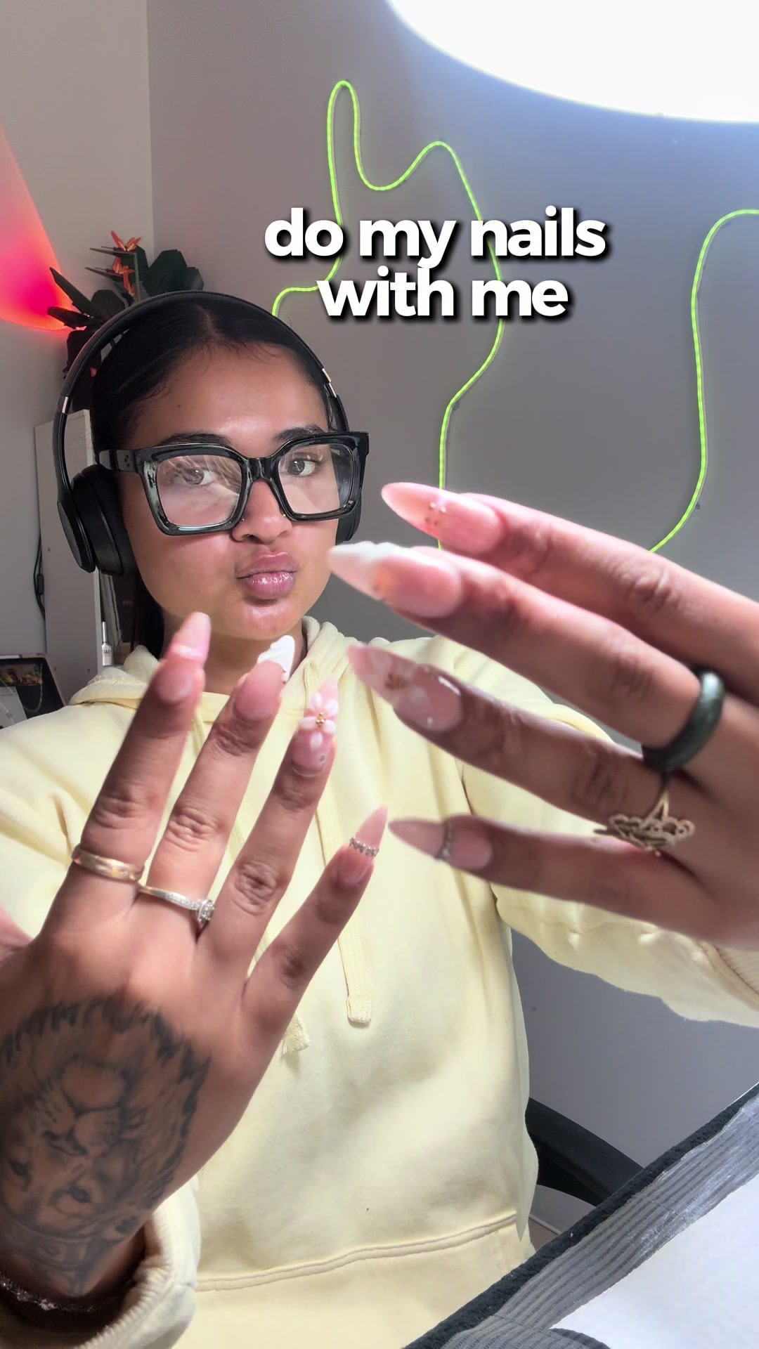 @TIPZYNAILZZ
