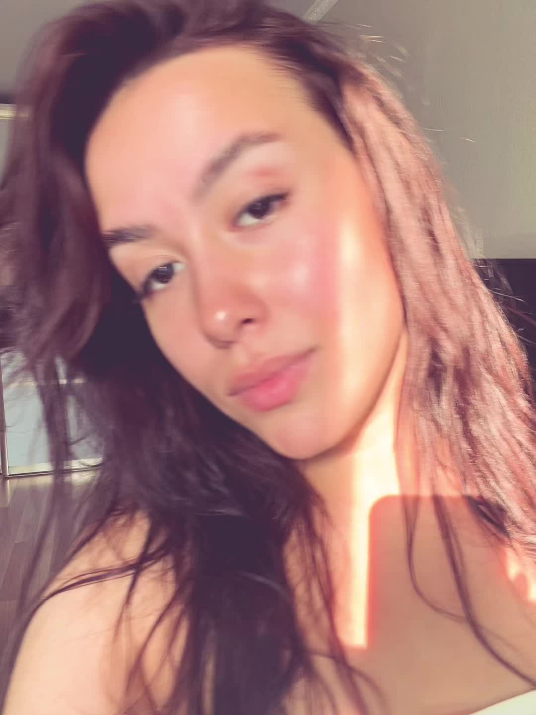 @miiamoress