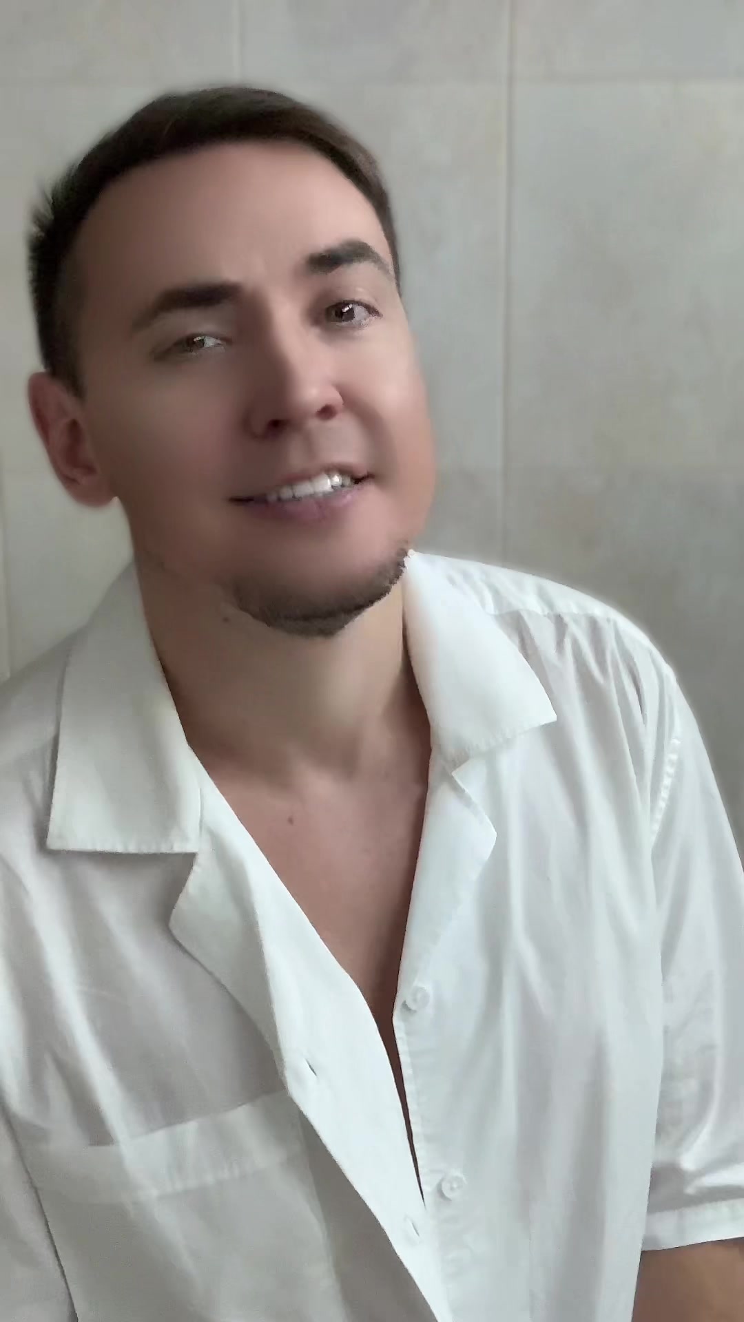 @Артём
