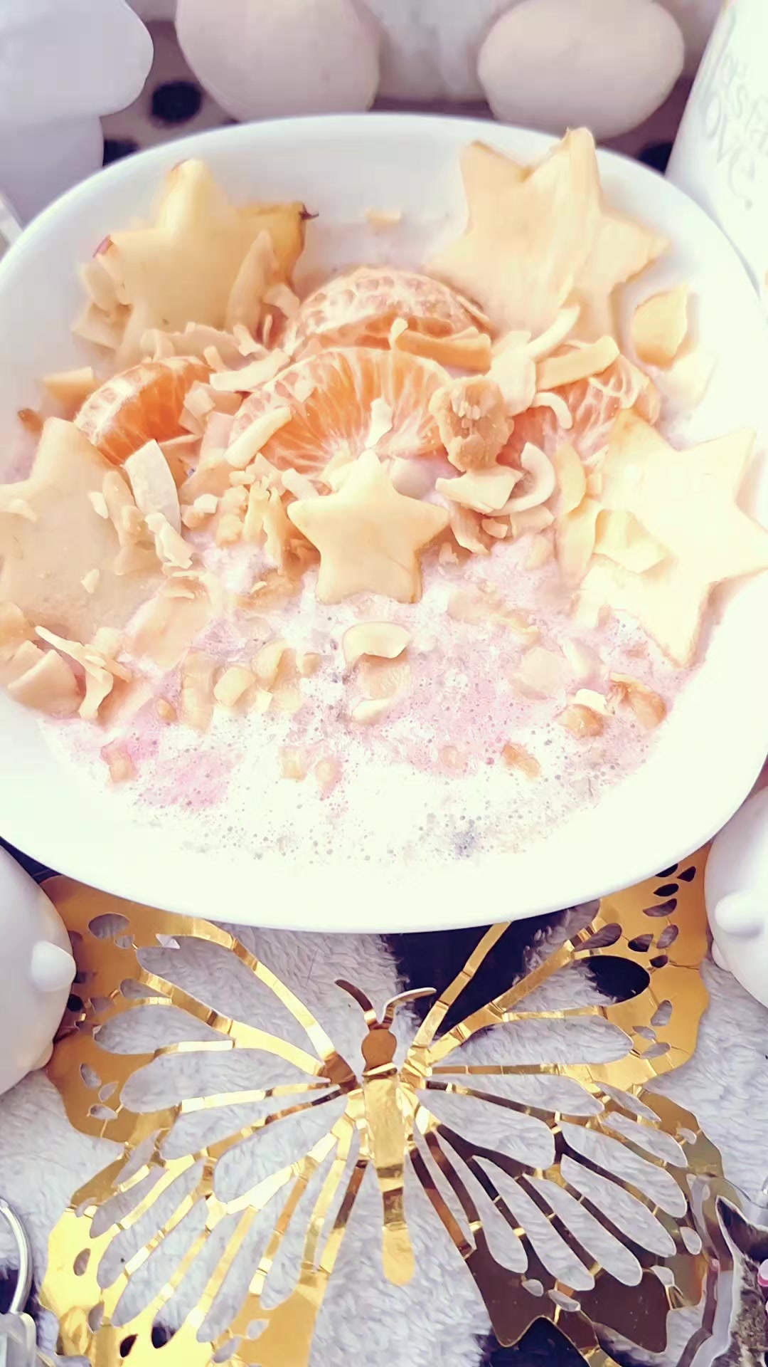 @тгк: вика кушает ♡!!