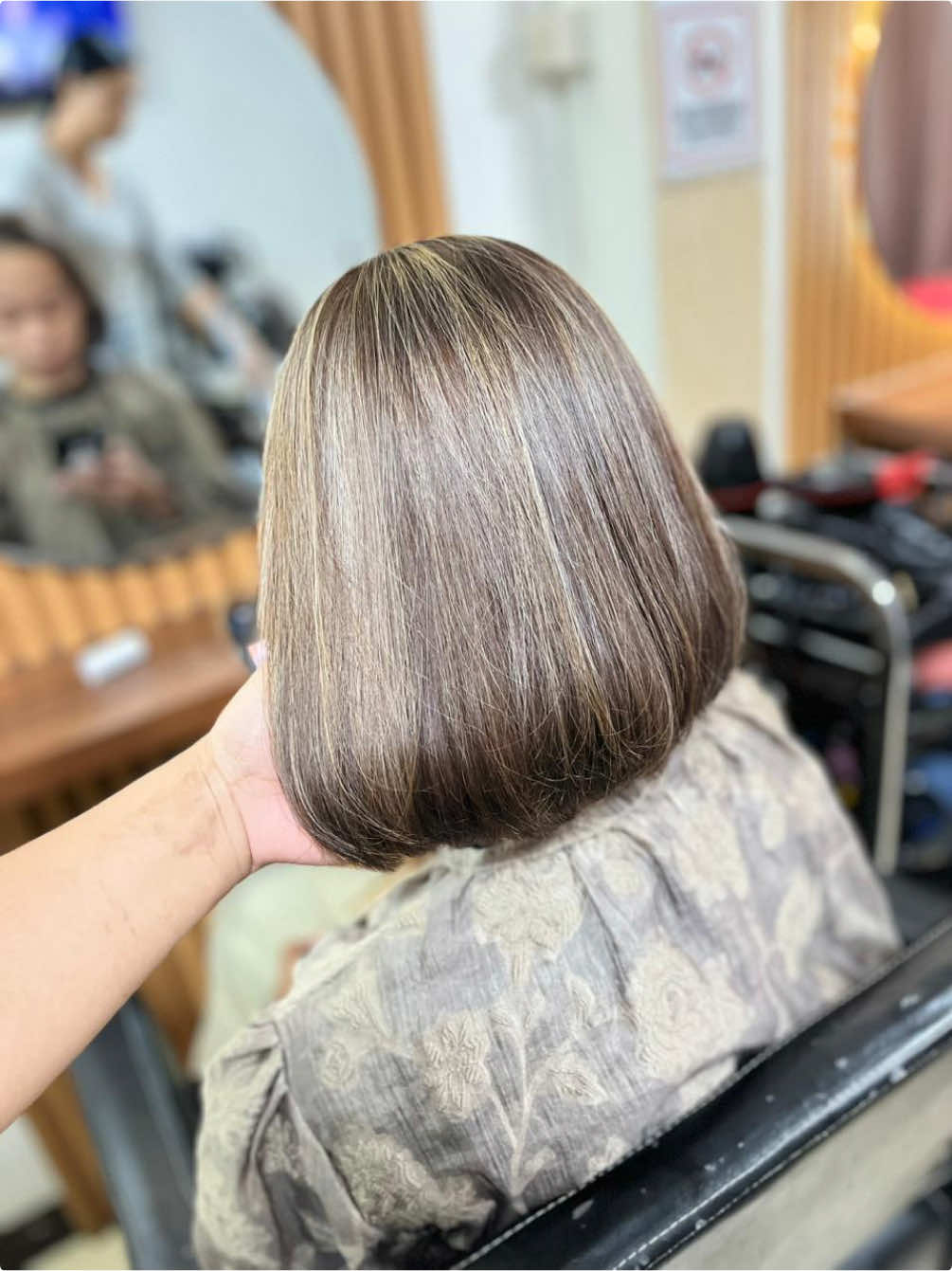 @Salon Meirose