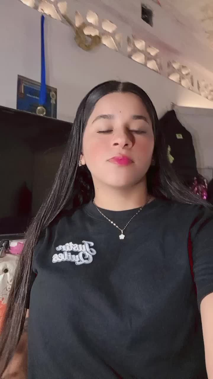 @HD🍒✨️💲