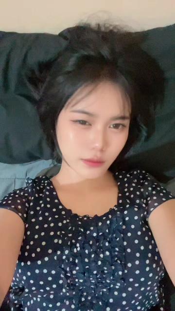 @xiaonia_
