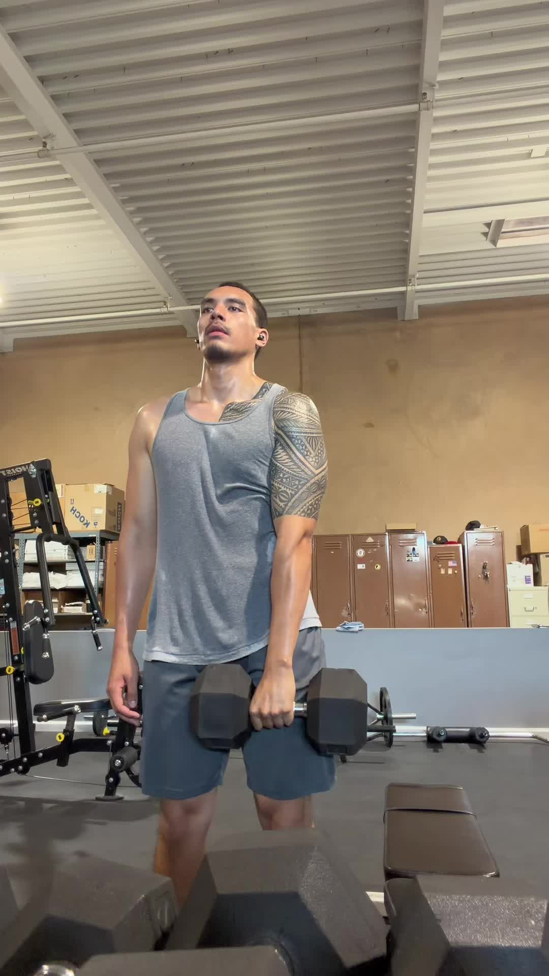 @Sneekz