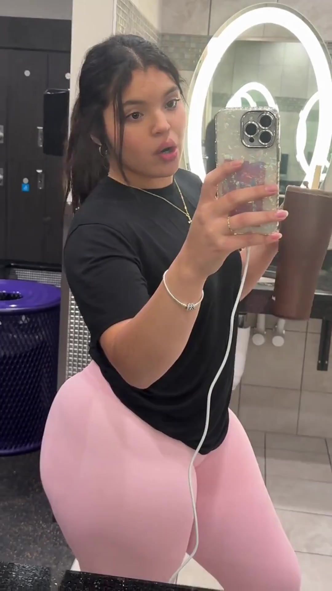 @Elara
