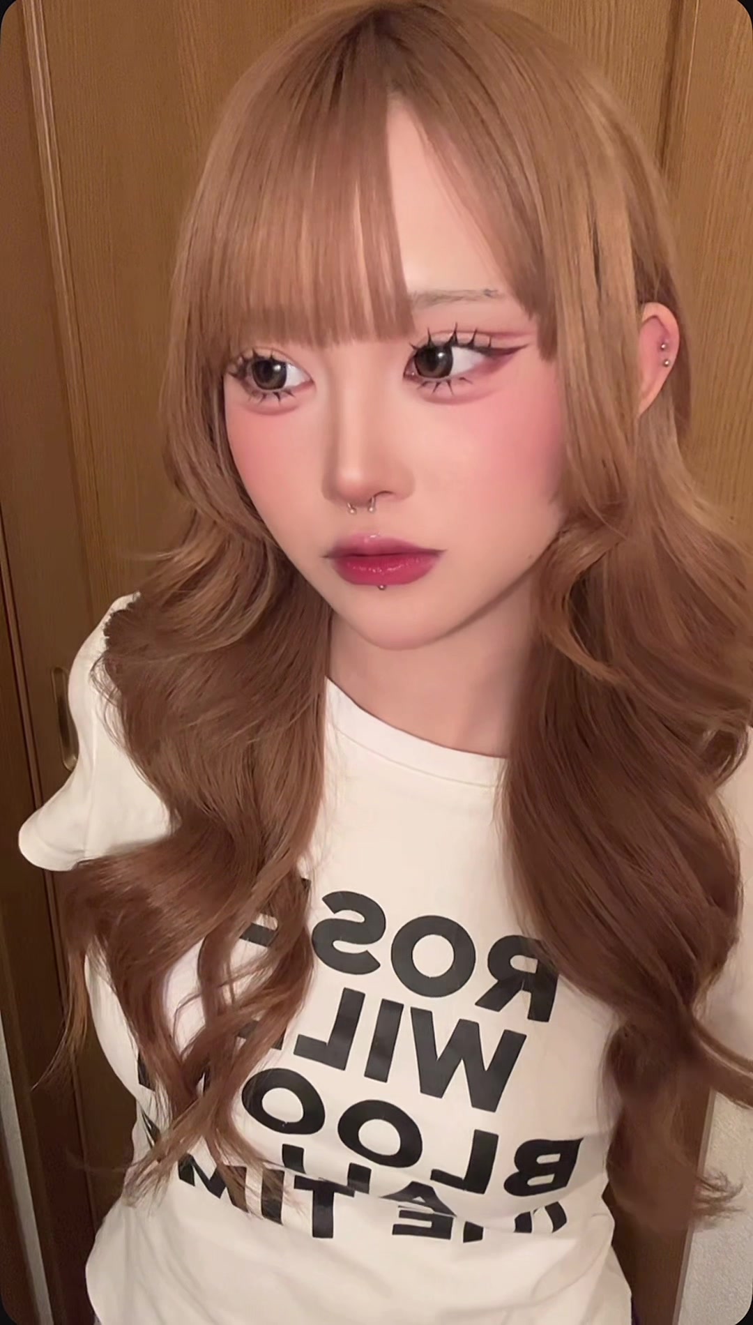 @ア ヤ ノ