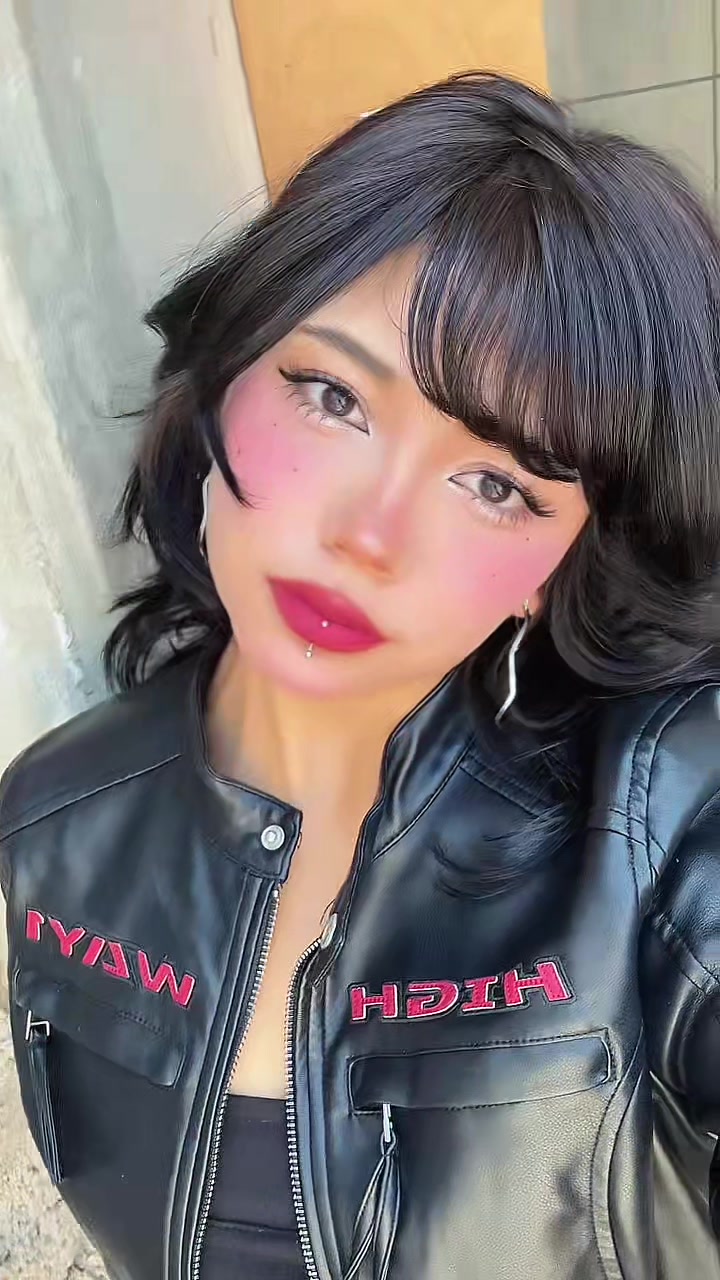 @Miku🕷️