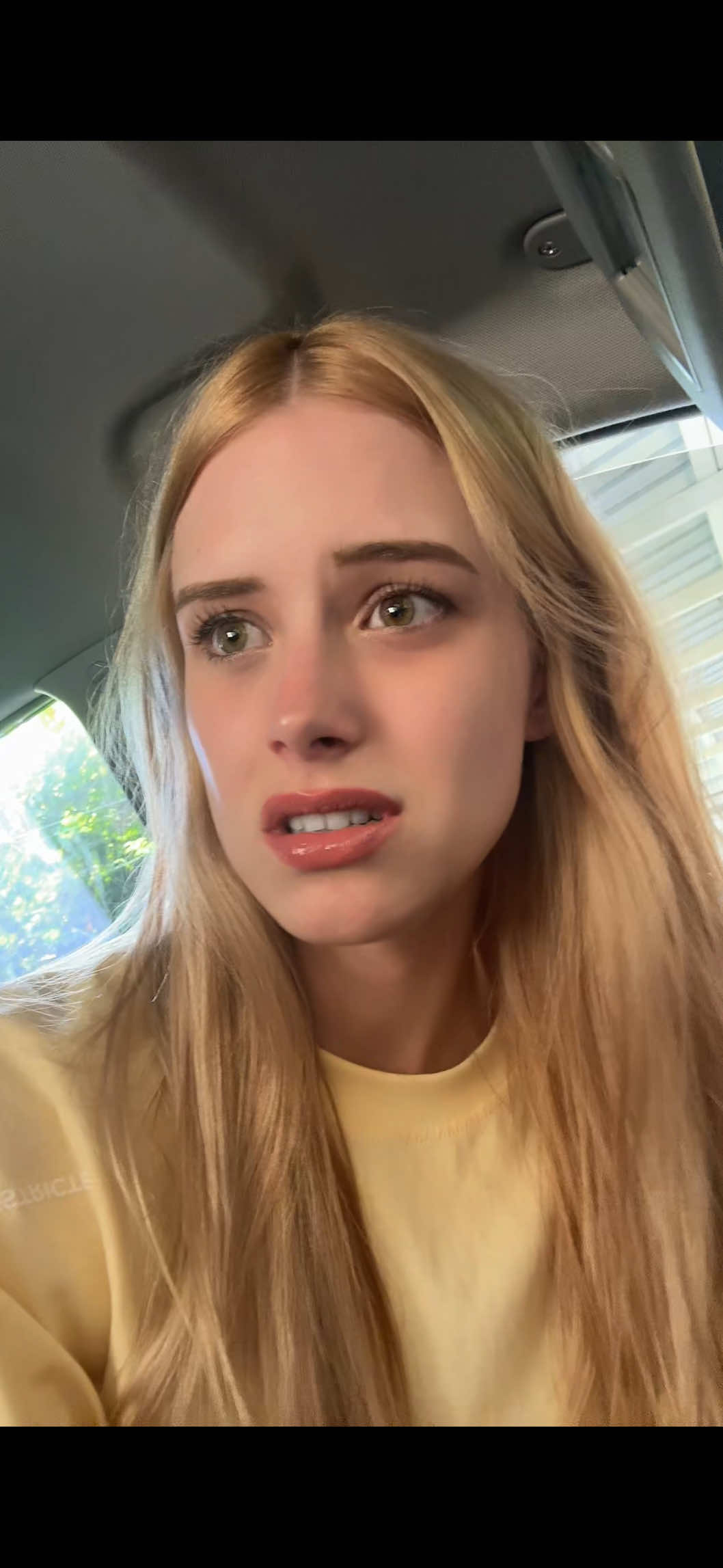 @phoebeee
