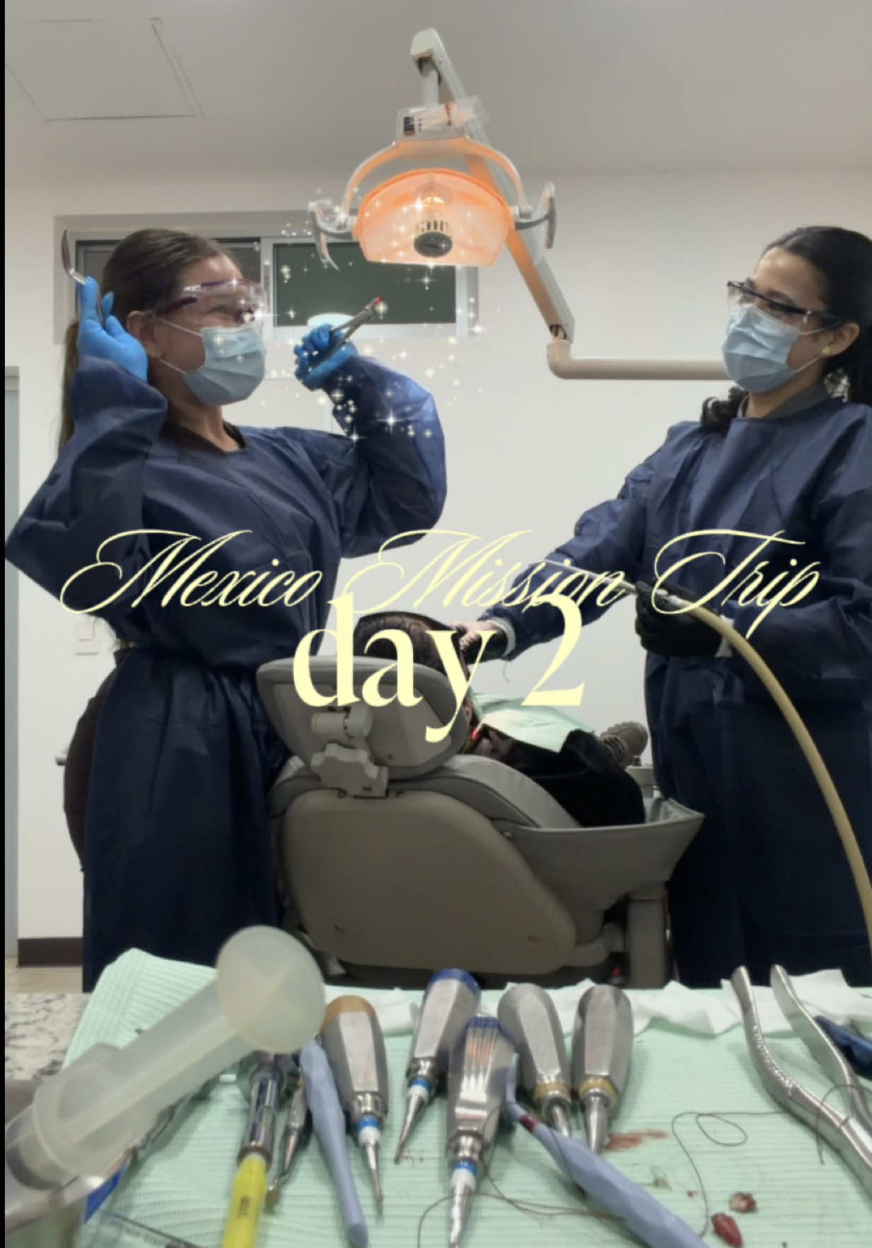 @Heydi | Dental Student