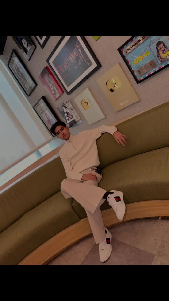 @๐น๐ผ๐ฌ๐๐๐๐_๐๐๐๐๐๐